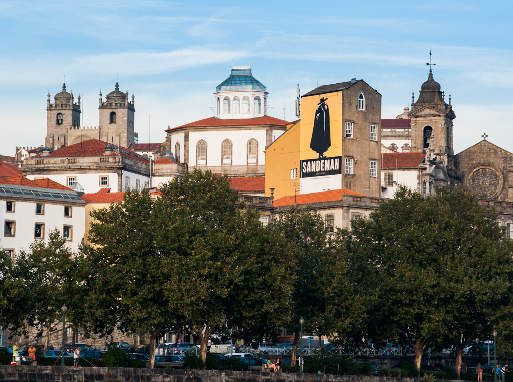 Порту. Виды и штрихи