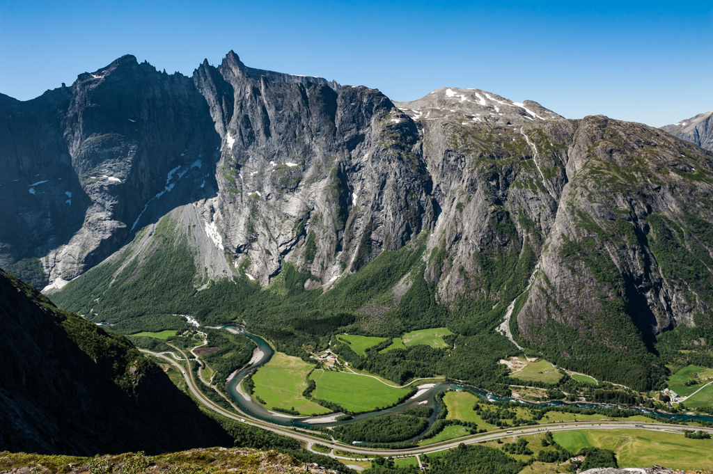 Тут живут тролли