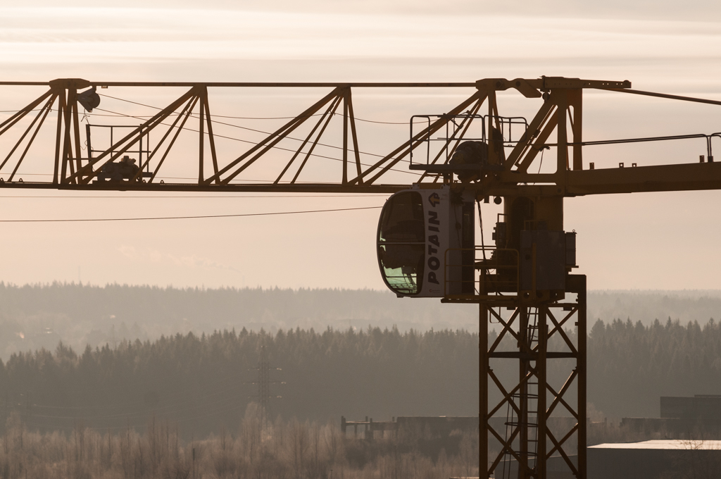 Над горизонтом